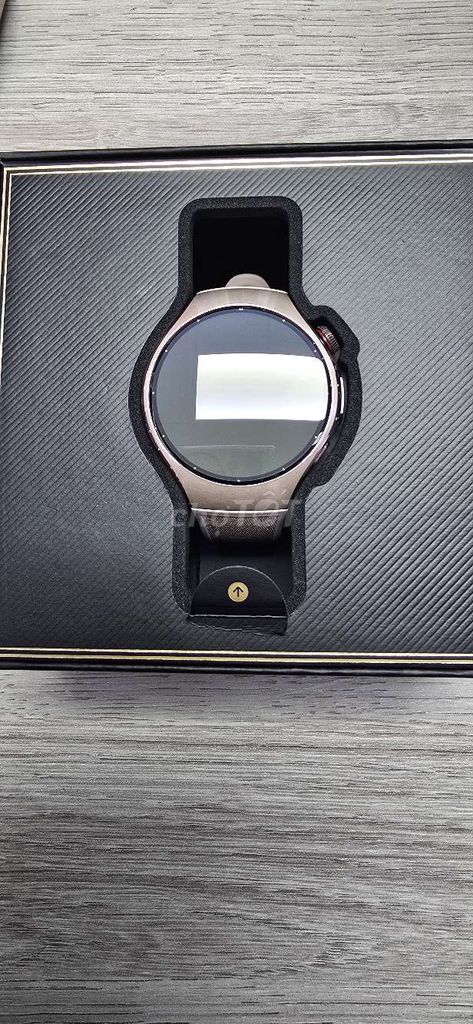 Huawei Watch 5 màu Be,  42mm. Mua bán Thiết bị đeo thông minh tại Quận 4 Tp Hồ Chí Minh được đăng bởi Anh Nguyen hình 1