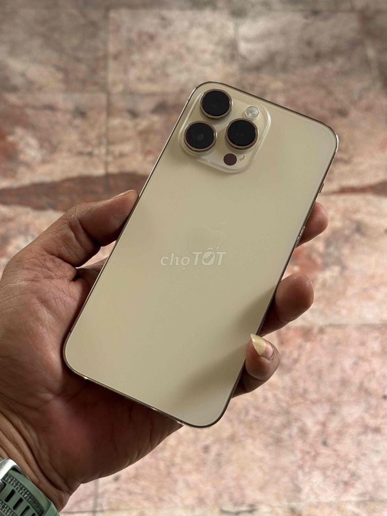 Apple iPhone 16 Pro Max Vàng- lock. Mua bán Điện thoại tại Quận Lê Chân Hải Phòng được đăng bởi Cồ Việt Coffee Mobile hình 1