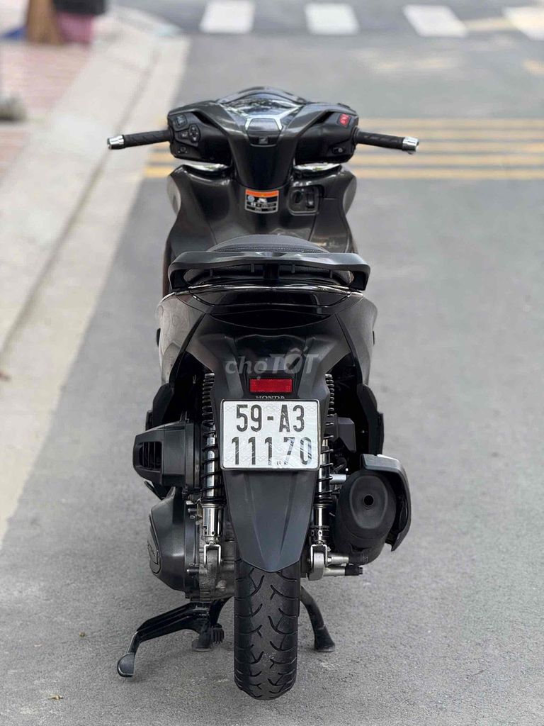 Honda SH 350i 2021 Xám. Mua bán Xe máy tại Thành phố Thủ Đức Tp Hồ Chí Minh được đăng bởi Vũ Vũ hình 4