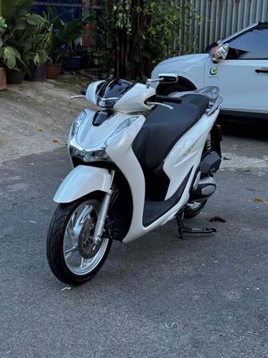 Honda SH 125i 2025 Trắng lướt như xe mới
