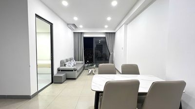 Cho Thuê Căn 2PN, Full Nội Thất, View Thoáng, Tầng Cao, Giá 17tr/tháng