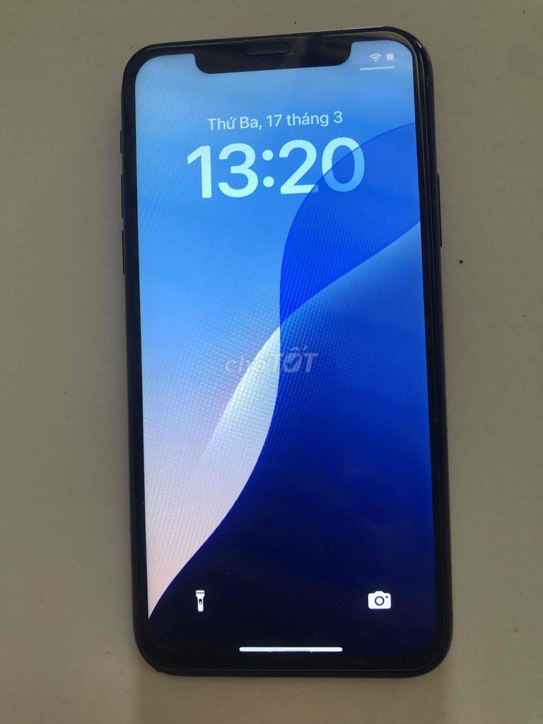 iPhone Xs 64GB Đen quốc tế. Mua bán Điện thoại tại Quận Liên Chiểu Đà Nẵng được đăng bởi Nhẫn không ngã  hình 1