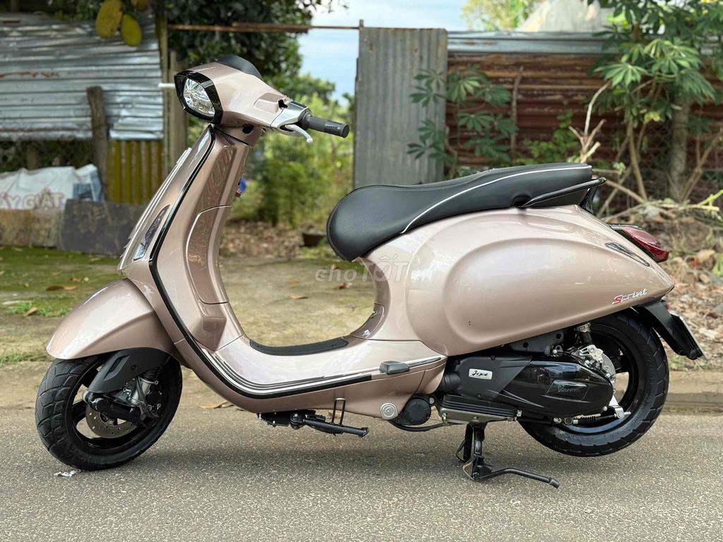 Cần bán VESPA_IGET_UP_LED - Biển phố - Chính chủ. Mua bán Xe máy tại Thành phố Buôn Ma Thuột Đắk Lắk được đăng bởi Hoàng Quang hình 3