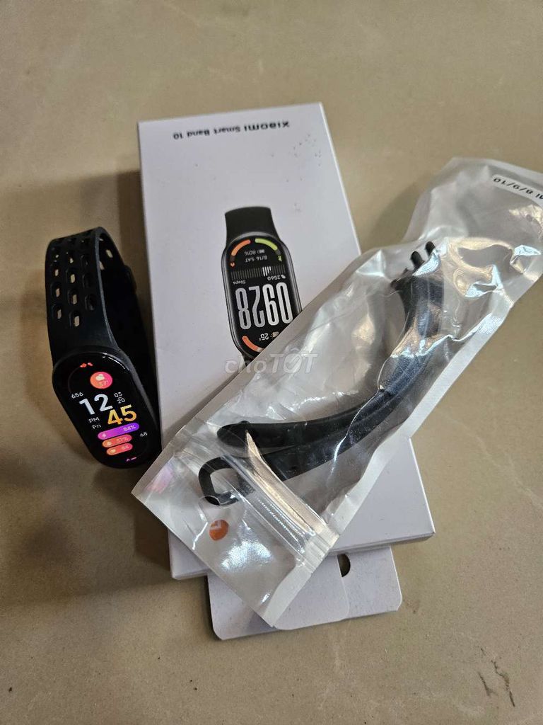 Xiaomi Smart Band 10 Đen. Mua bán Thiết bị đeo thông minh tại Quận Ninh Kiều Cần Thơ được đăng bởi Lộc hình 1