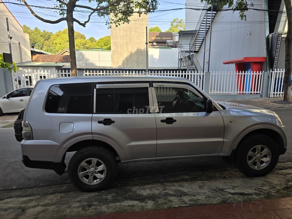 Mitsubishi Pajero V93 giá 155tr