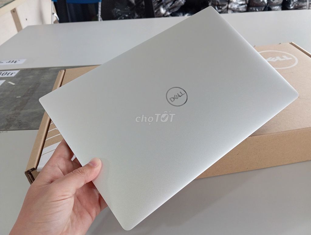 Dell_XPS_7390_Gen10 (i5 10210U / 8G / 256G). Mua bán Laptop tại Thành phố Thủ Dầu Một Bình Dương được đăng bởi Laptop Hoàng Phát hình 1