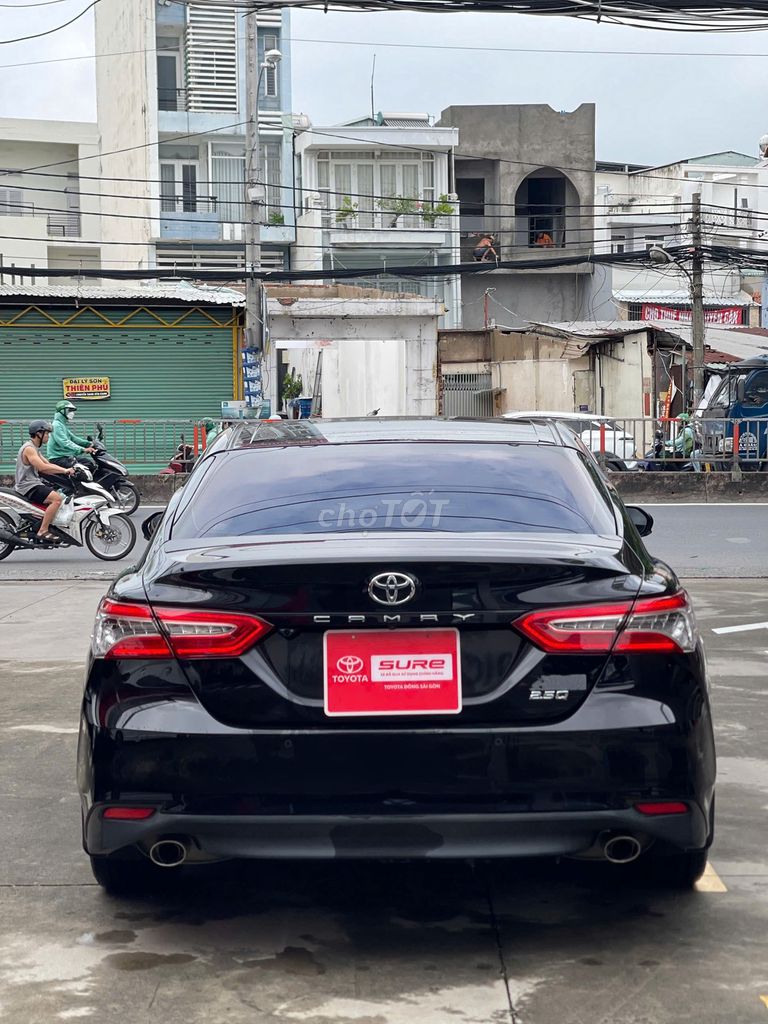 Camry 2.5Q 2020 - пробег 70 371 км - цена ещё снижена