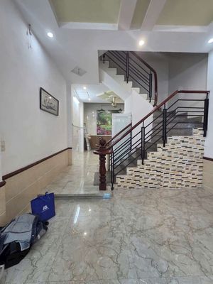 Rent · 6 bd · 56 м² · Quận Gò Vấp, ул. Nguyễn oanh
