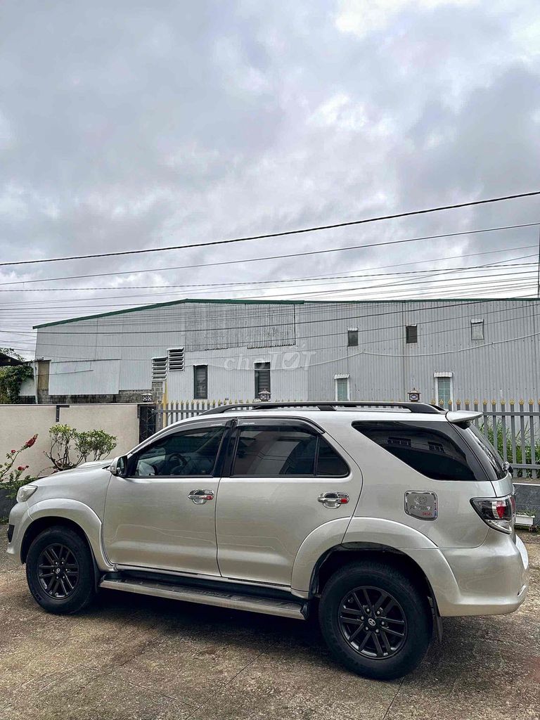 Toyota Fortuner 2015 2.5G 4x2 - 112000 km. Mua bán Ô tô tại Huyện Lâm Hà Lâm Đồng được đăng bởi Tuấn Anh AUTO hình 4