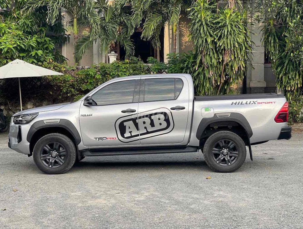 Toyota Hilux 2024 2.4L 4x2 AT - 25700 km - XE HIẾM. Mua bán Ô tô tại Quận Tân Bình Tp Hồ Chí Minh được đăng bởi TOYOTA LÝ THƯỜNG KIỆT hình 3