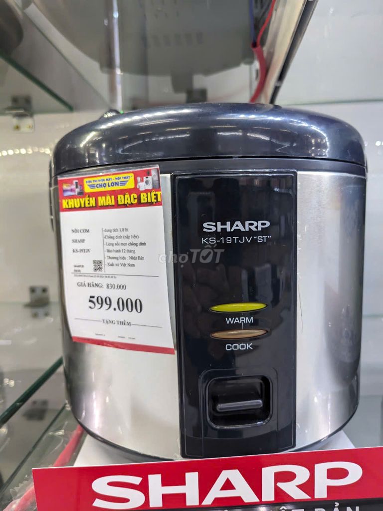 Nồi cơm điện Sharp 1.8L mới 99,9%,BH lâu,dư bán rẻ