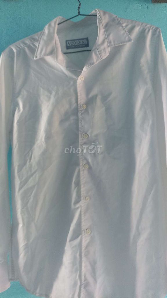 Áo sơ mi nam trắng size M. Mua bán Quần áo tại Huyện Duy Xuyên Quảng Nam được đăng bởi Thanh thủy Phạm thị hình 1