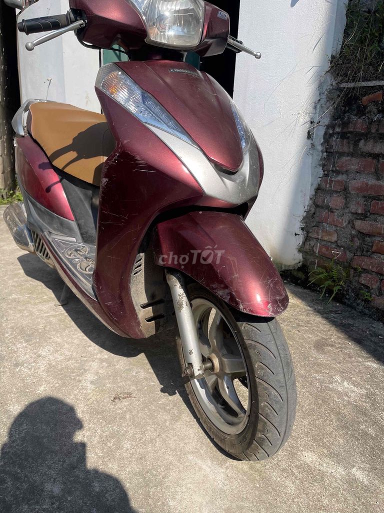 Honda Lead 2016 Đỏ mận. Mua bán Xe máy tại Quận Long Biên Hà Nội được đăng bởi Doản Nguyễn Văn hình 2