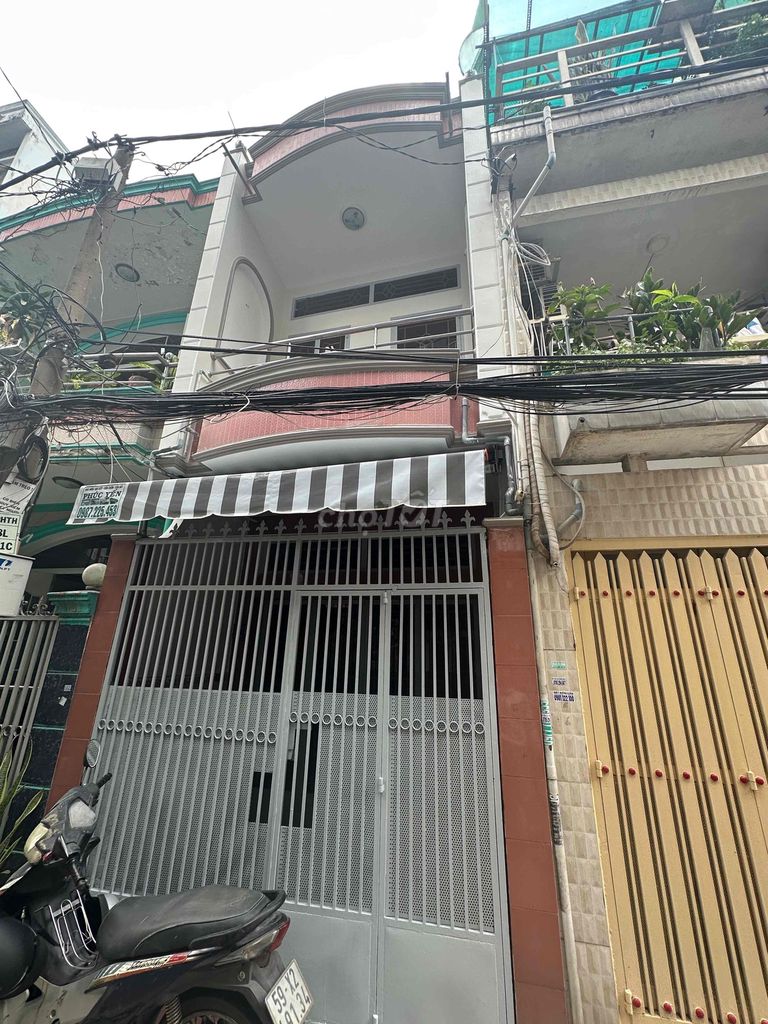 Rent · 2 bd · 39 м² · Quận 8, ул. Đường Dương Bá Trạc