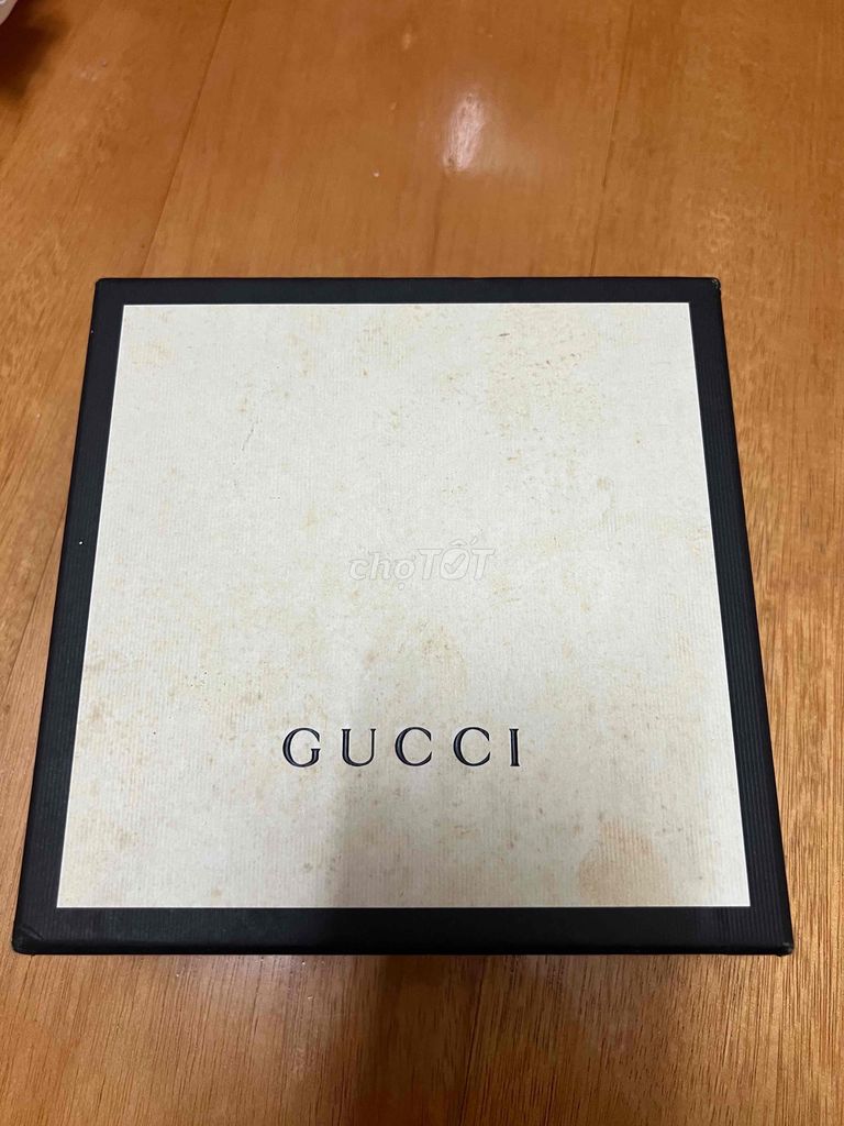 Dây nịch gucci mới 98/100 như mới bao chính hãng .