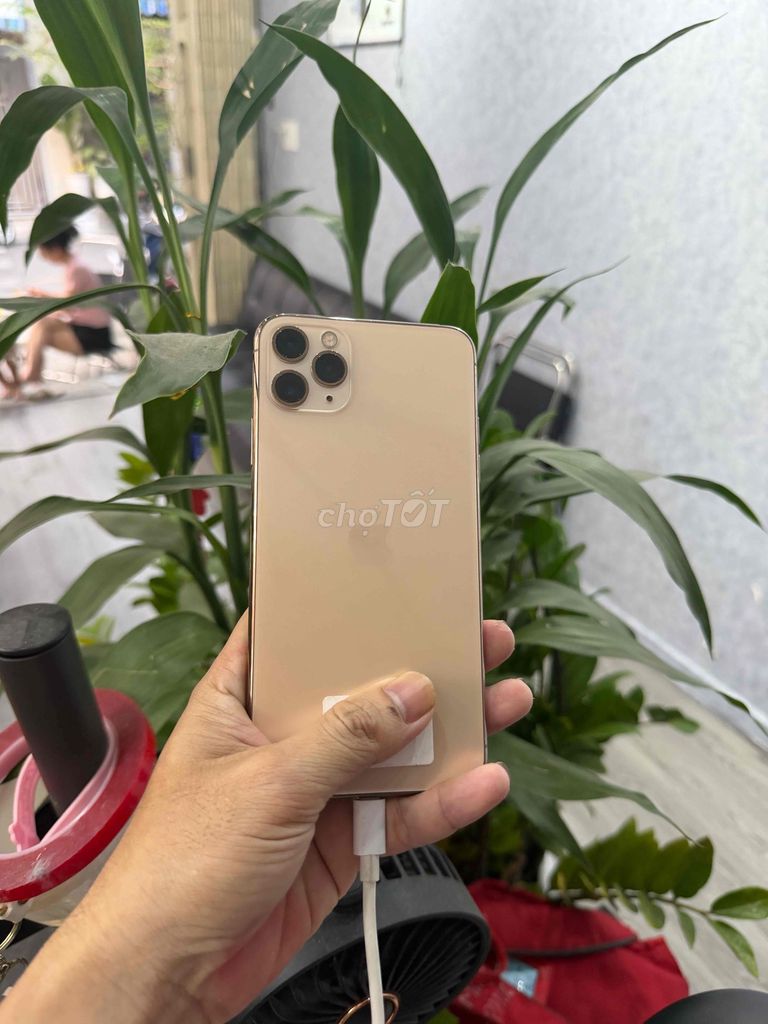 11prm hỗ trợ góp icl màn new ạ. Mua bán Điện thoại tại Quận Thanh Khê Đà Nẵng được đăng bởi BÔN APPLE 19 Bàu Hạc 3 hình 1