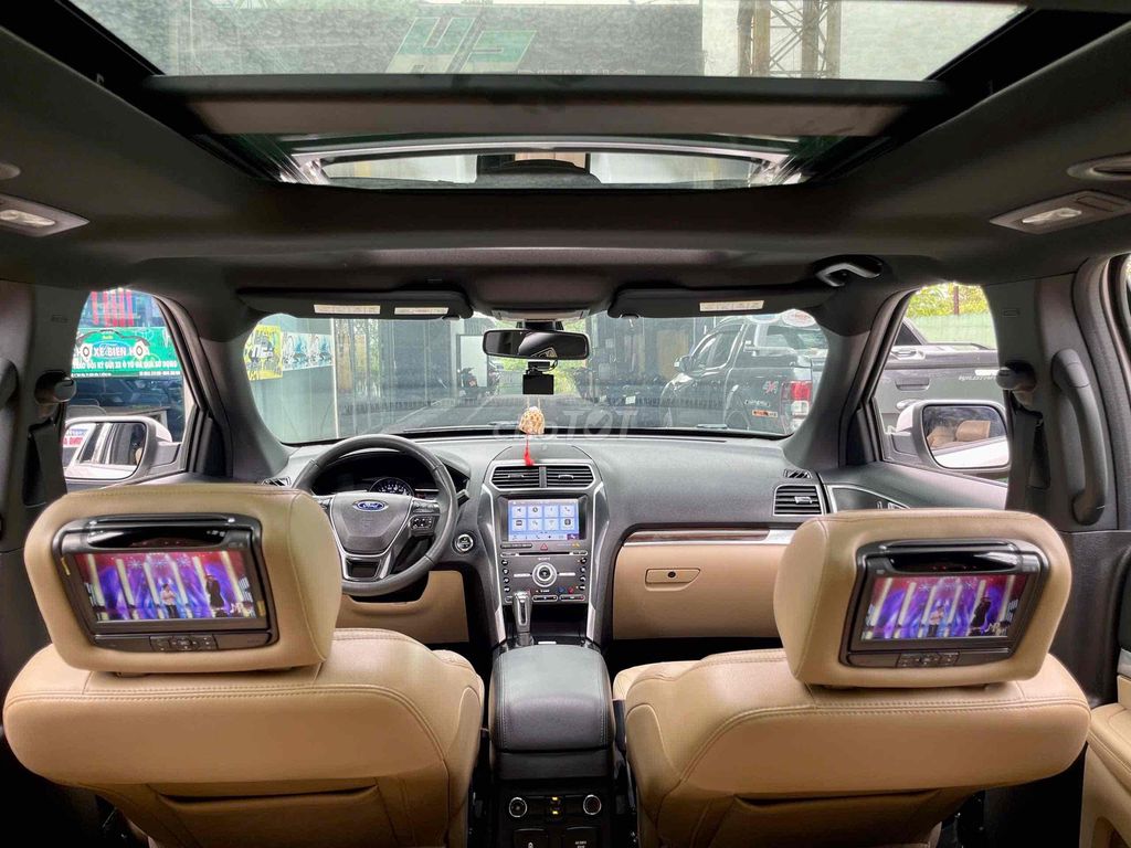 Ford Explorer 2017 - 91000 km. Mua bán Ô tô tại Thành phố Biên Hòa Đồng Nai được đăng bởi Chien Phan hình 15