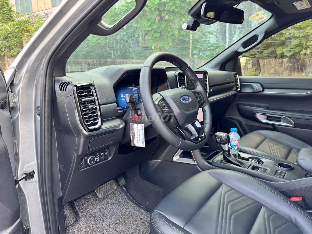 Ford Everest 4x2 Titanium 2022. Mua bán Ô tô tại Quận Long Biên Hà Nội được đăng bởi PHÚC LÂM  AUTO hình 12