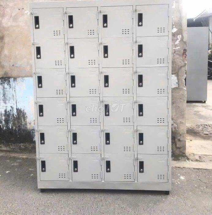 HÀNG TẾT LOCKER 24 NGĂN CHO CTY XÍ NGHIỆP