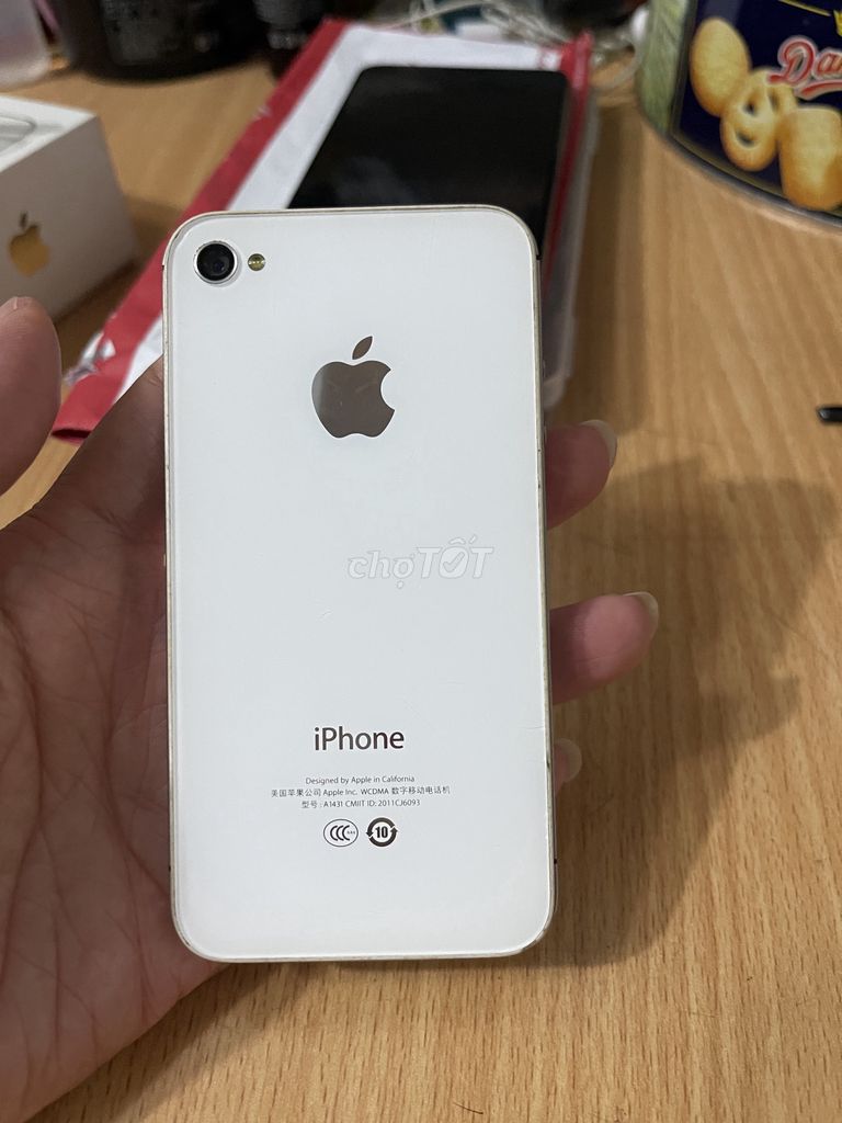 Apple iPhone 4S 8GB Trắng Đã qua sử dụng. Mua bán Điện thoại tại Quận Long Biên Hà Nội được đăng bởi Chung hình 1