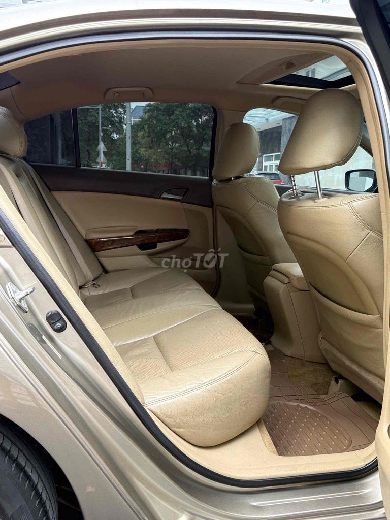 Honda Accord 2007 2.4L Vàng cát. Mua bán Ô tô tại Thành phố Thủ Dầu Một Bình Dương được đăng bởi  Trung Tin Used Car hình 14