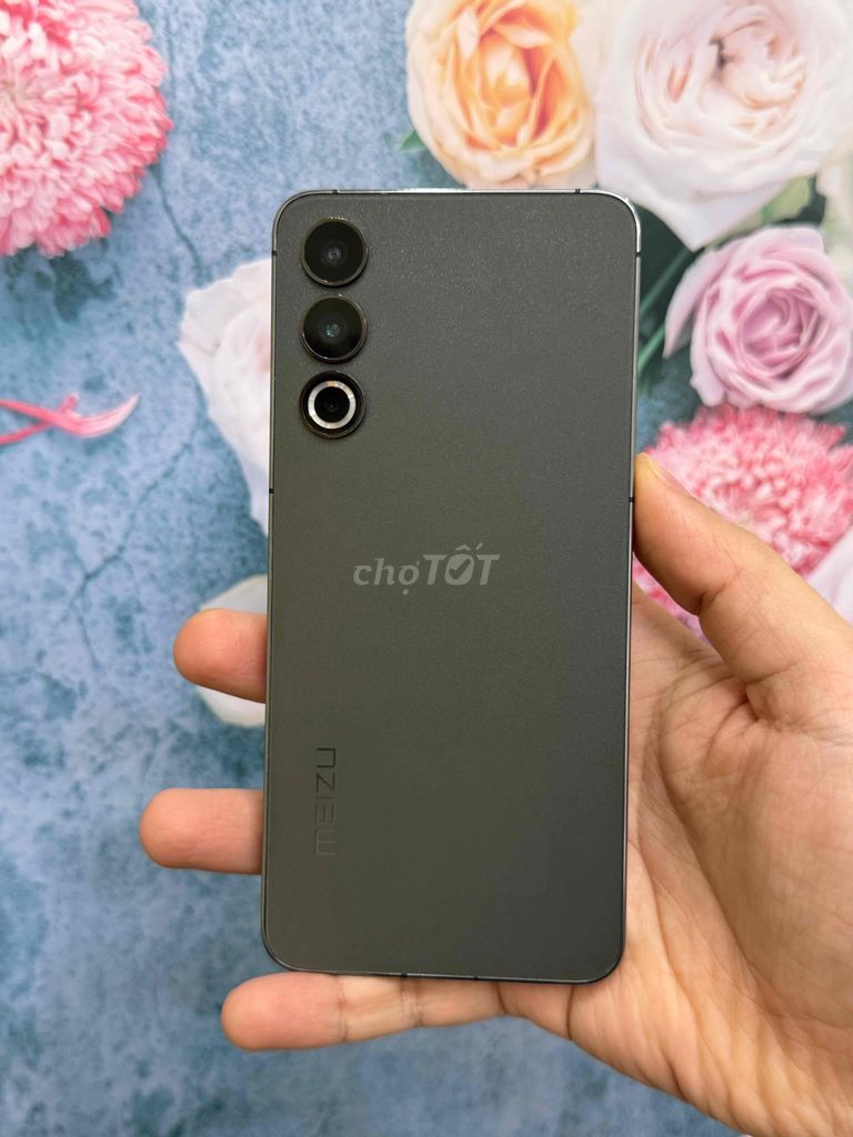 Meizu 20 Black 12/256Gb BH 6th có trả góp