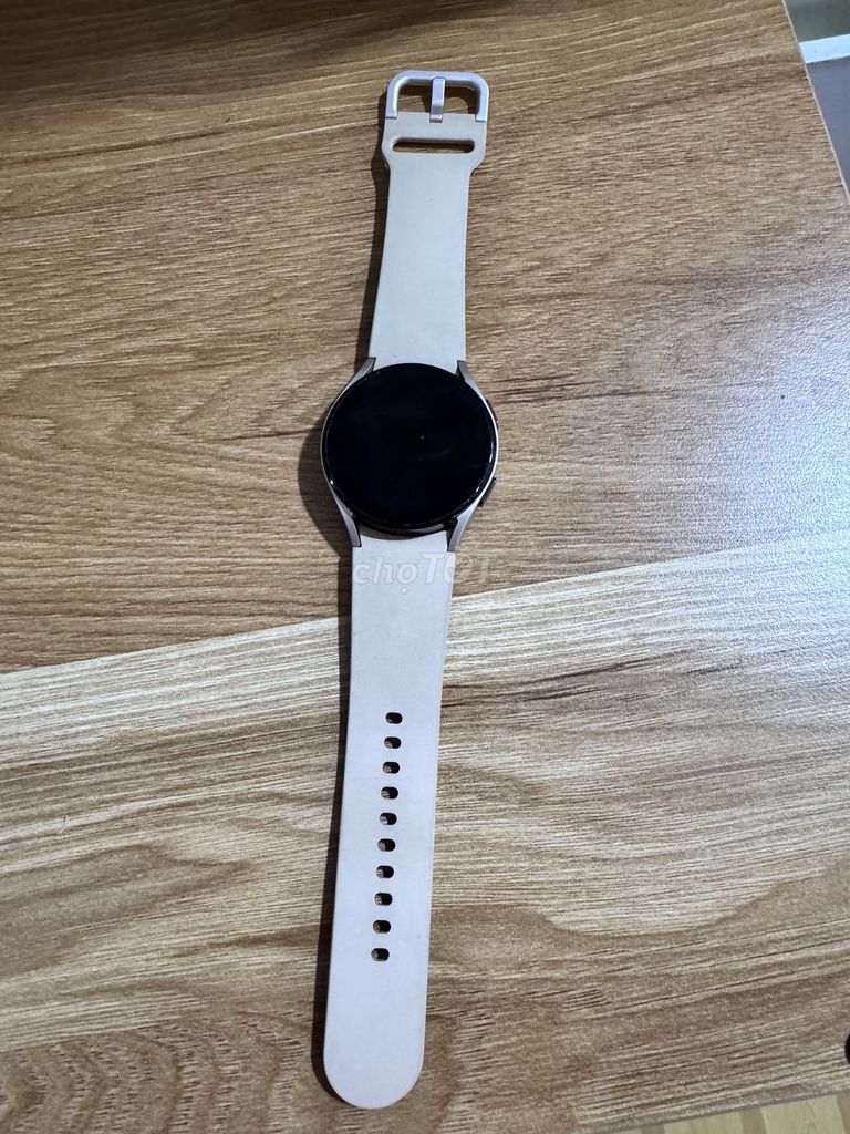 Samsung Watch 4 - Màu Hồng. Mua bán Thiết bị đeo thông minh tại Thành phố Thủ Đức Tp Hồ Chí Minh được đăng bởi Vân Ngô hình 1