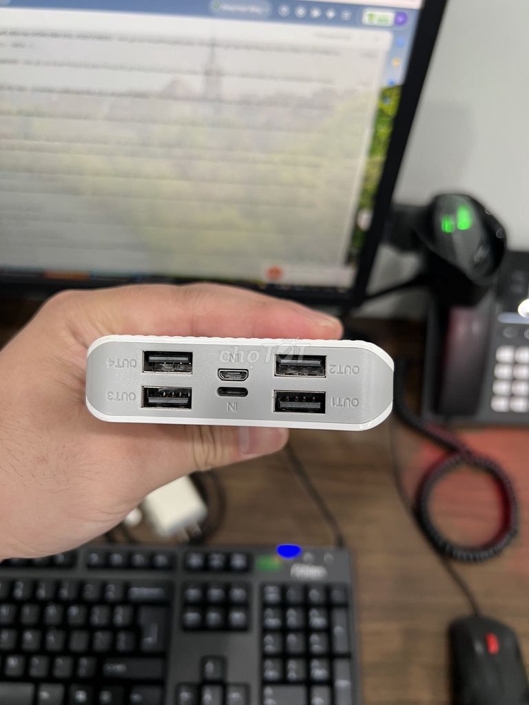 Sạc dự phòng. Mua bán Phụ kiện (Màn hình, Chuột...) tại Huyện Quốc Oai Hà Nội được đăng bởi Việt Anh hình 1