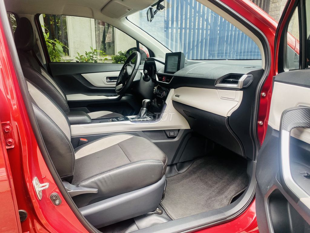 Toyota Veloz Cross 2022 CVT - 1 chủ - BD full hãng. Mua bán Ô tô tại Thành phố Thủ Đức Tp Hồ Chí Minh được đăng bởi HƯNG PHÁT AUTO hình 6