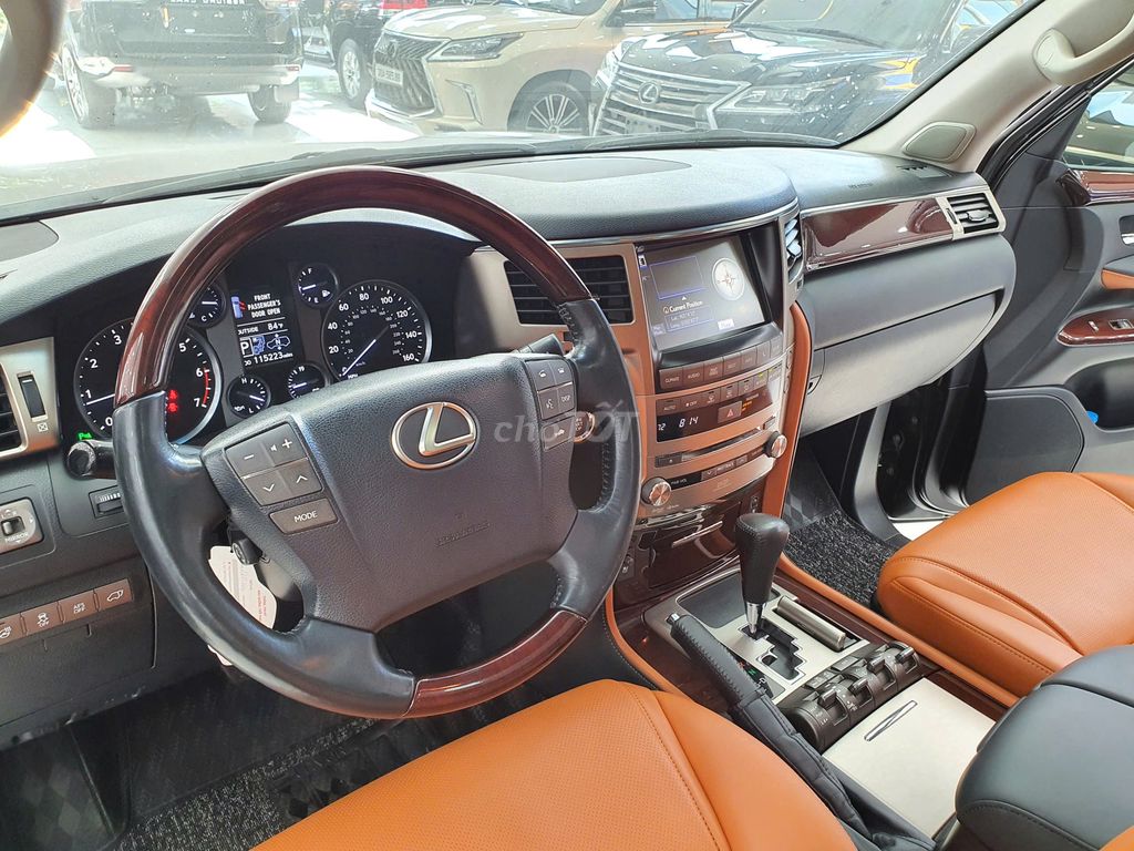 Lexus LX 2014 570 - 110000 km. Mua bán Ô tô tại Quận Bắc Từ Liêm Hà Nội được đăng bởi Tiến Tiến hình 9