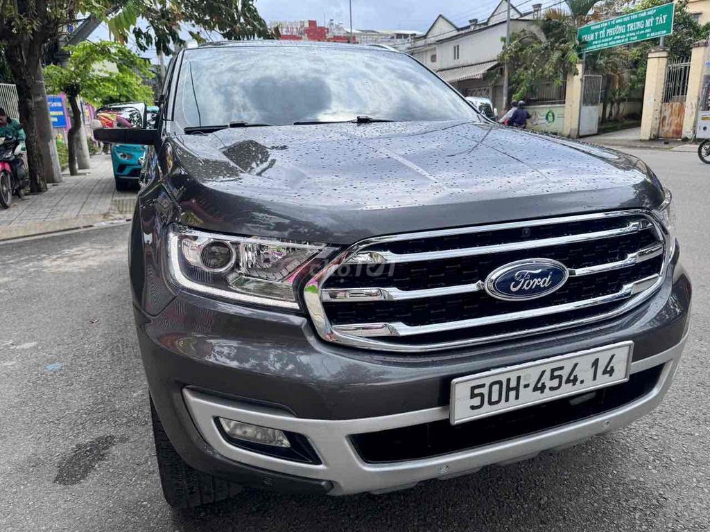 Ford everest 2019 titanium siêu đẹp. Mua bán Ô tô tại Quận 12 Tp Hồ Chí Minh được đăng bởi Tân hình 1