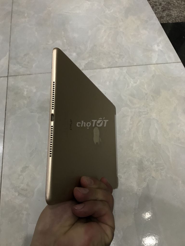 0778748786 - bán xác ipad air 2-128g+4g