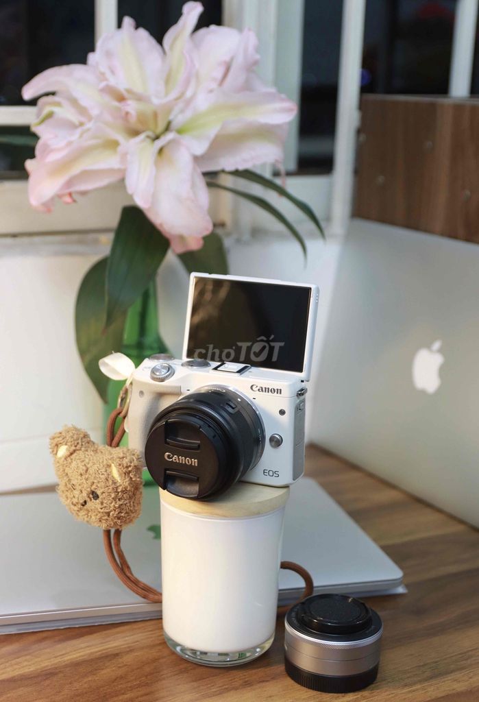 Máy ảnh Canon EOS M3 Trắng hiếm. Mua bán Máy ảnh, Máy quay tại Quận 11 Tp Hồ Chí Minh được đăng bởi Tony Phạm hình 1