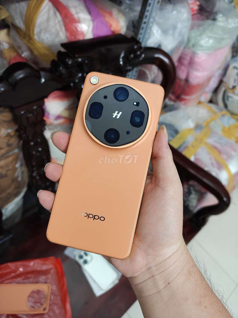 Oppo Find X9 Ultra(16/512)Cam likenew fullbox gl. Mua bán Điện thoại tại Quận 5 Tp Hồ Chí Minh được đăng bởi Strawberry Táo hình 1