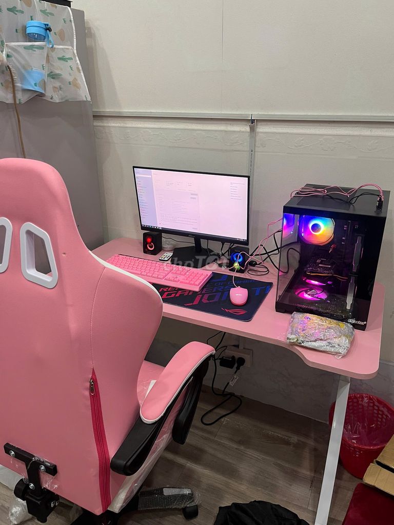 Máy tính bàn cấu hình mạnh Mới. Mua bán Máy tính để bàn tại Thị xã Bến Cát Bình Dương được đăng bởi Trả Góp Đơn Giản hình 1