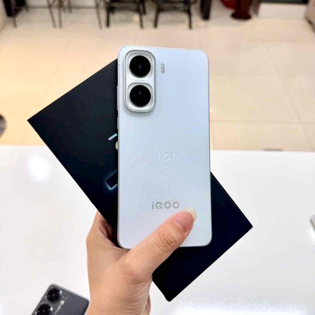 📱IQOO Neo 11 5G Like New Fullbox .. Mua bán Điện thoại tại Thành phố Tây Ninh Tây Ninh được đăng bởi Mỹ Vy Store Mobile Tây Ninh hình 1