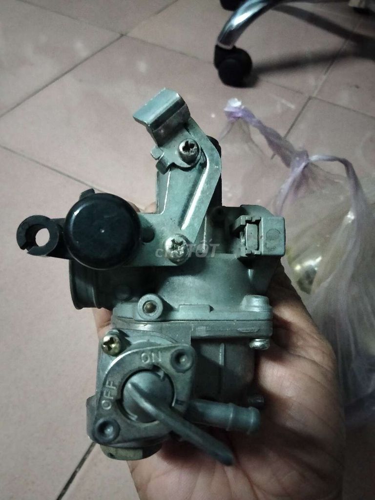 Bình xăng con Canta 110 Kim loại. Mua bán Phụ tùng xe tại Thành phố Biên Hòa Đồng Nai được đăng bởi Thanh Tran hình 5