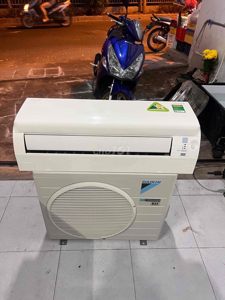 Thanh lý máy lạnh Daikin 1hp inverter Thái Lan R32