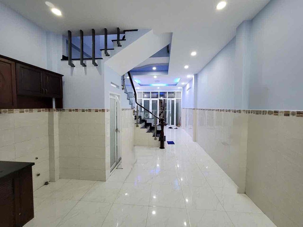 NHÀ 2 TẦNG- LÝ THƯỜNG KIỆT, P.TÂN HOÀ, Q.TÂN BÌNH. DT: 4.25X12M