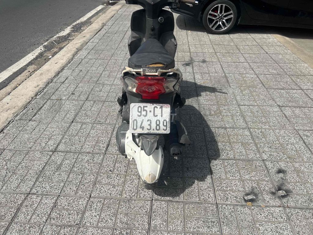 SYM Attila Đen trắng. Mua bán Xe máy tại Quận Ninh Kiều Cần Thơ được đăng bởi đầy cửa hàng cầu hưng lợi nk cần thơ hình 2