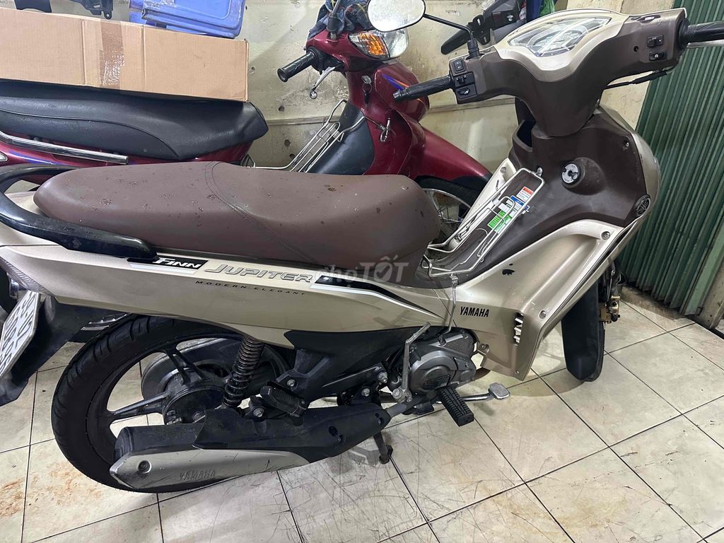 jupiter finn 2022.xe zin đẹp.BSTP 1 chủ công chứng. Mua bán Xe máy tại Quận Bình Thạnh Tp Hồ Chí Minh được đăng bởi Cửa hàng bán xe cũ hcm bình thạnh hình 6