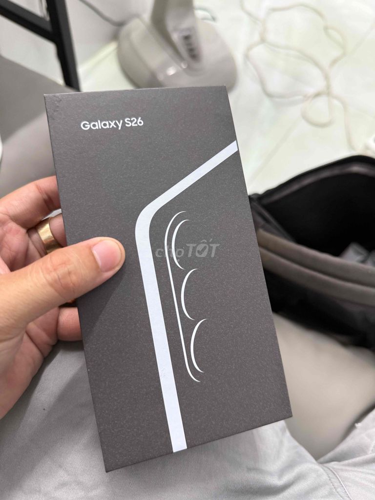 Samsung S26 Bạc trắng mới nguyên seal SSVN. Mua bán Điện thoại tại Quận Tân Phú Tp Hồ Chí Minh được đăng bởi Minh Sang Store Góp Bao Nợ Xấu hình 1