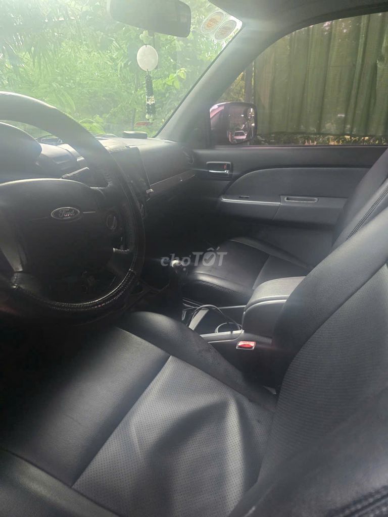 Ford Everest 2013 2.5L 4x2 MT - 160000 km. Mua bán Ô tô tại Thành phố Sông Công Thái Nguyên được đăng bởi Ân Đồng hình 12