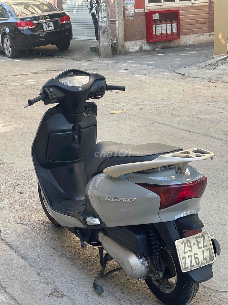 Honda Lead xe chính chủ muốn bán. Mua bán Xe máy tại Quận Nam Từ Liêm Hà Nội được đăng bởi VÂN ANH hình 4