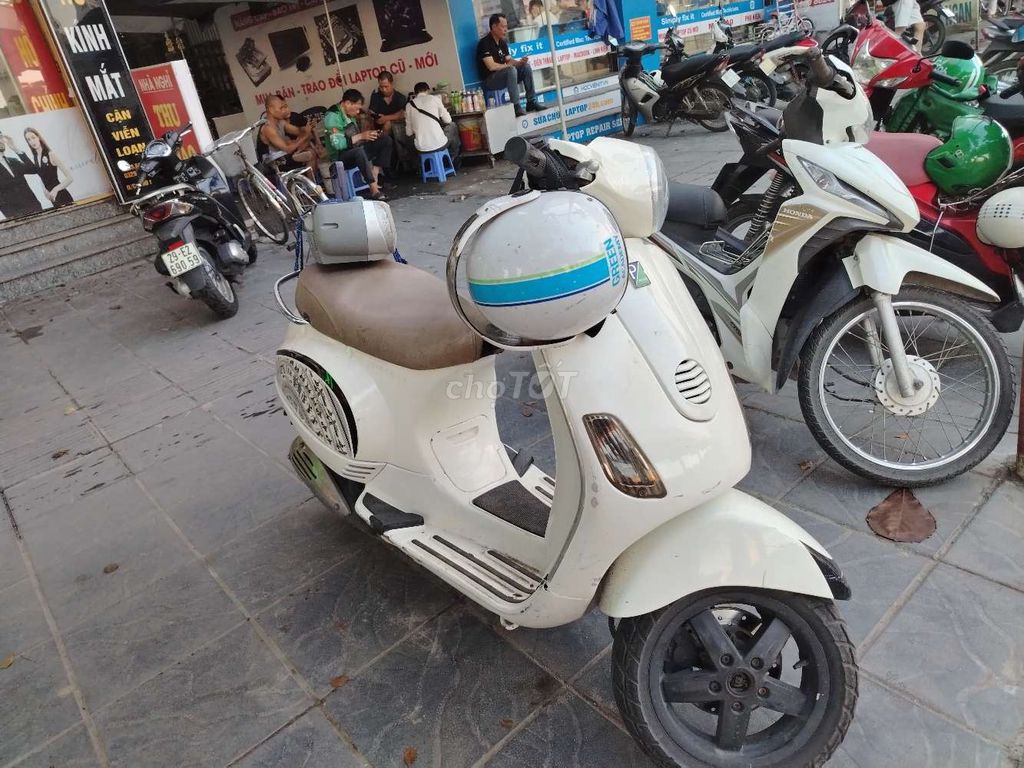 xe vưa bảo dưỡng thay dầu. Mua bán Xe máy tại Huyện Hoài Đức Hà Nội được đăng bởi vu huy kỵ hình 2