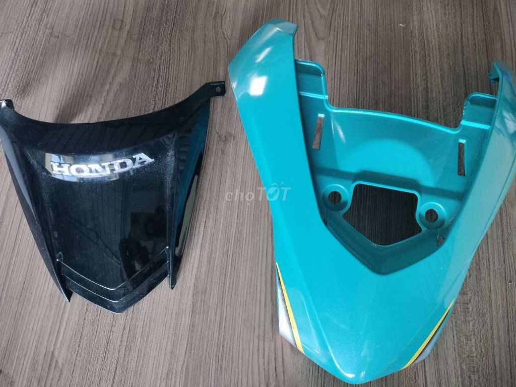 Bộ Nạ Truớc 2 Tầng RS Xanh Ngọc. Mua bán Phụ tùng xe tại Huyện Mang Thít Vĩnh Long được đăng bởi TRẦN HOÀNG NAM hình 1