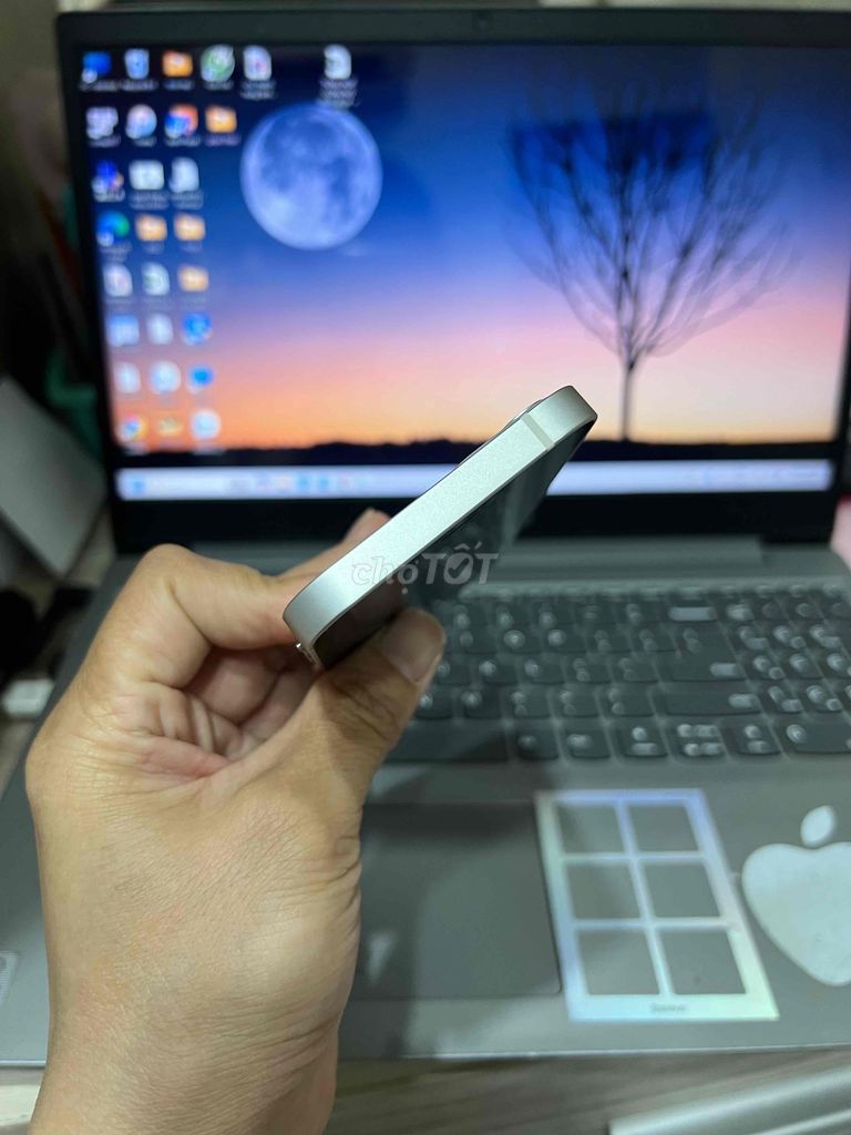 iphone 12 Mini 64G Quốc tế Trắng P100 Zin Đẹp 99. Mua bán Điện thoại tại Huyện Hóc Môn Tp Hồ Chí Minh được đăng bởi Thu hình 5