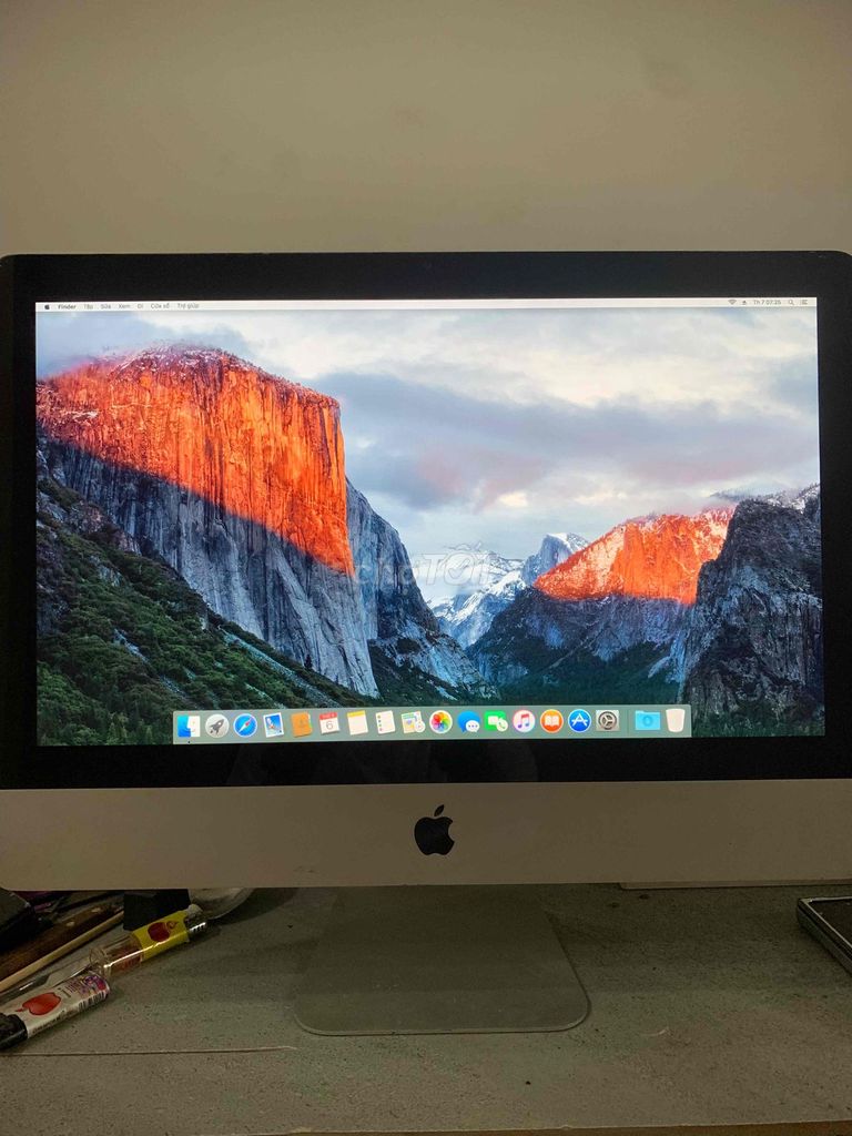 Apple iMac i5 21.5 inch 8GB/128GB. Mua bán Máy tính để bàn tại Quận Phú Nhuận Tp Hồ Chí Minh được đăng bởi Tấn Dũng hình 1