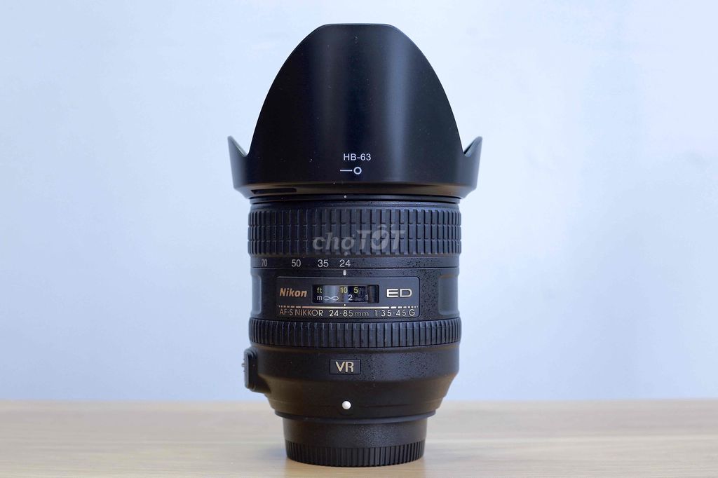 Ống kính Nikon 24-85 VR , sạch, chữ nghĩa rõ ràng.