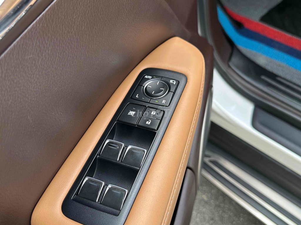 Lexus RX350 2016 - nhập Nhật chuẩn 33.000km. Mua bán Ô tô tại Thành phố Thủ Đức Tp Hồ Chí Minh được đăng bởi Anh Minh STOT Bình Dương hình 9